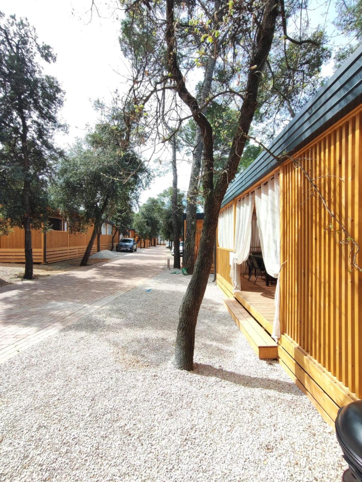 Mobile Home Kala Biograd Na Moru Buitenkant foto